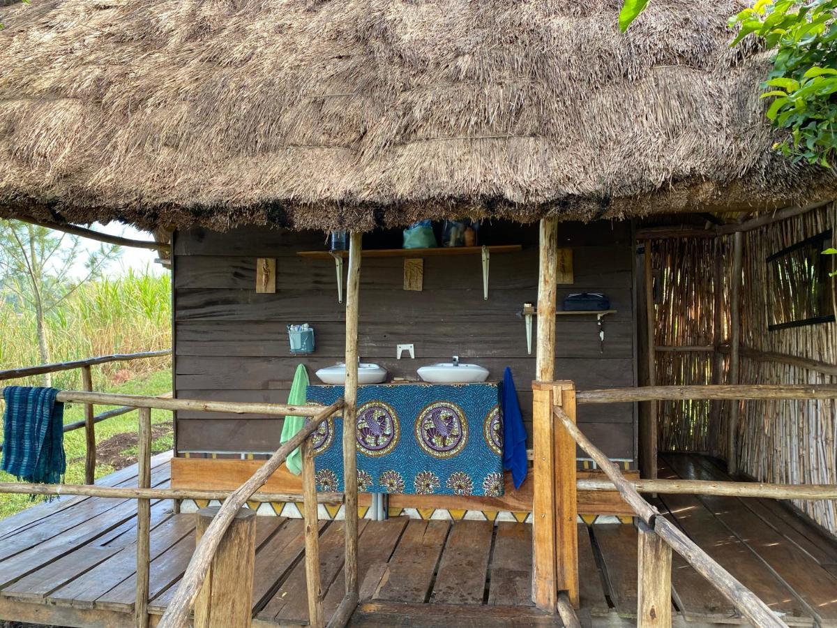 Mwamba Kelele Lodge Fort Portal Экстерьер фото