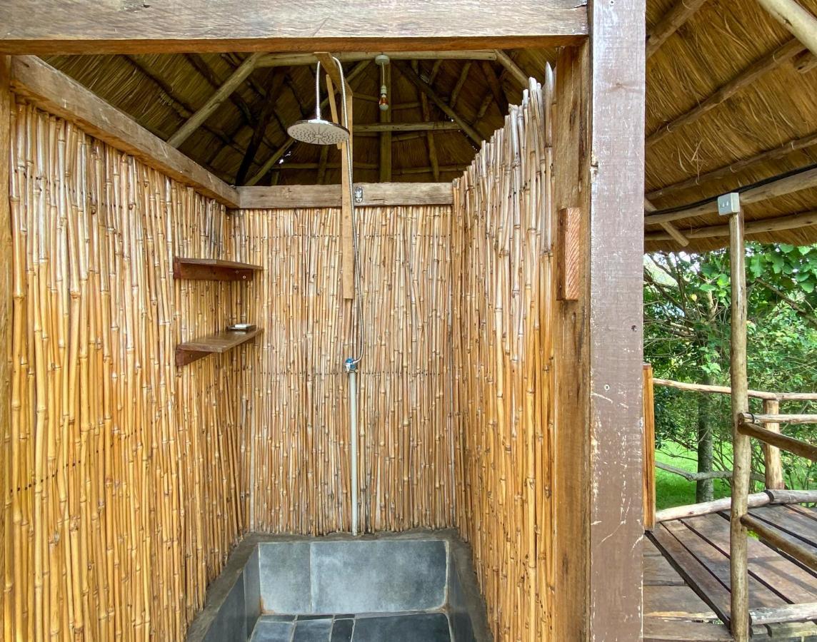 Mwamba Kelele Lodge Fort Portal Экстерьер фото