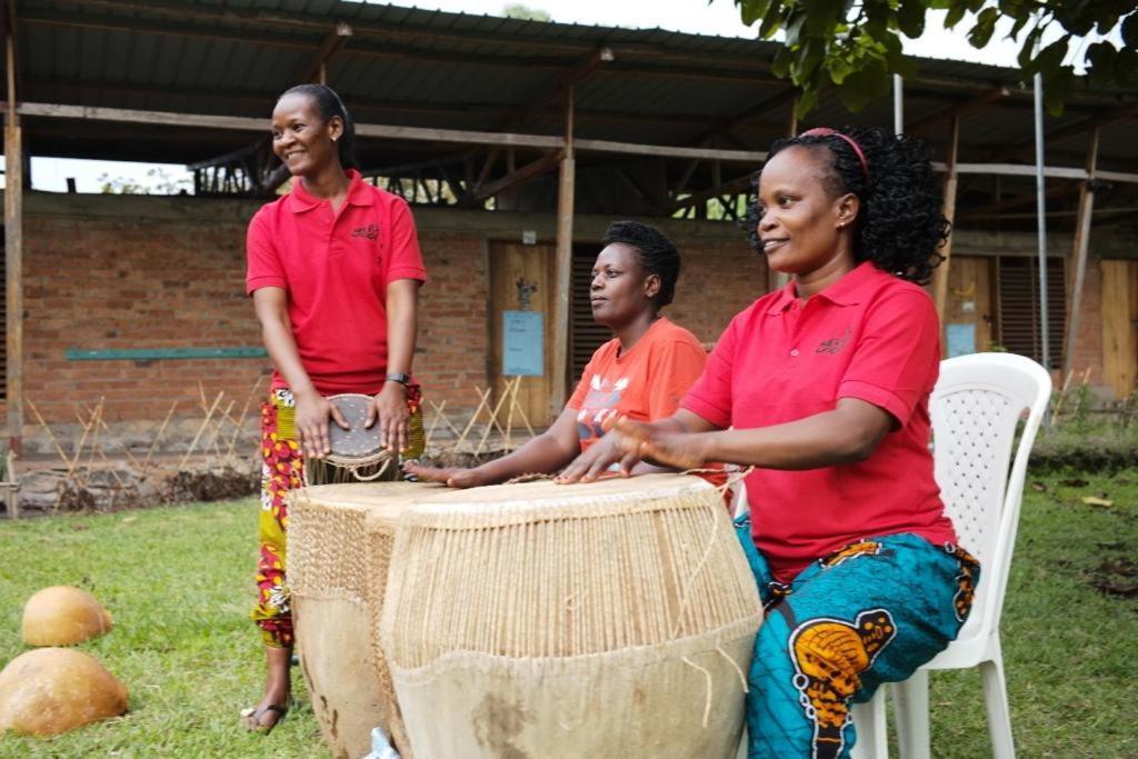 Mwamba Kelele Lodge Fort Portal Экстерьер фото