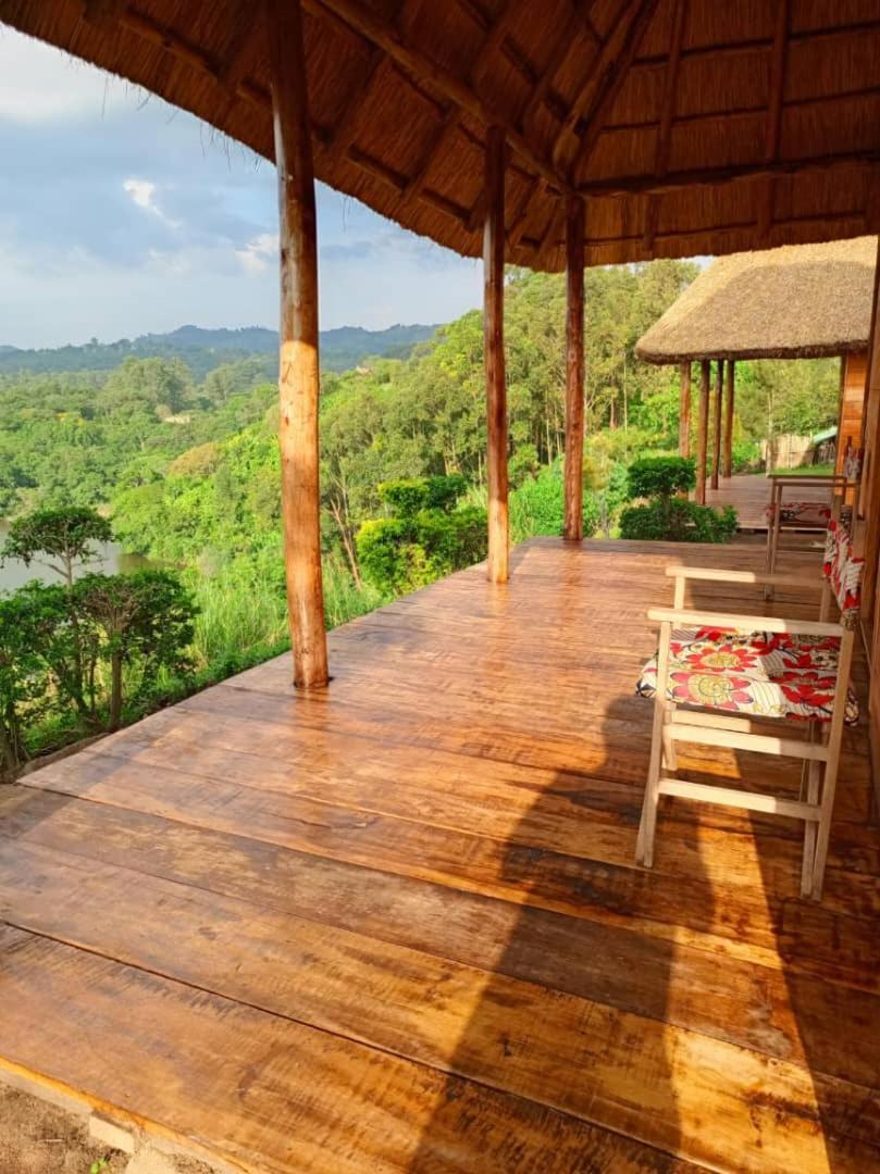 Mwamba Kelele Lodge Fort Portal Экстерьер фото